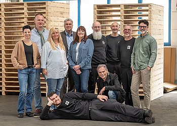 Gruppenbild von Hennlich HCT Mitarbeitern